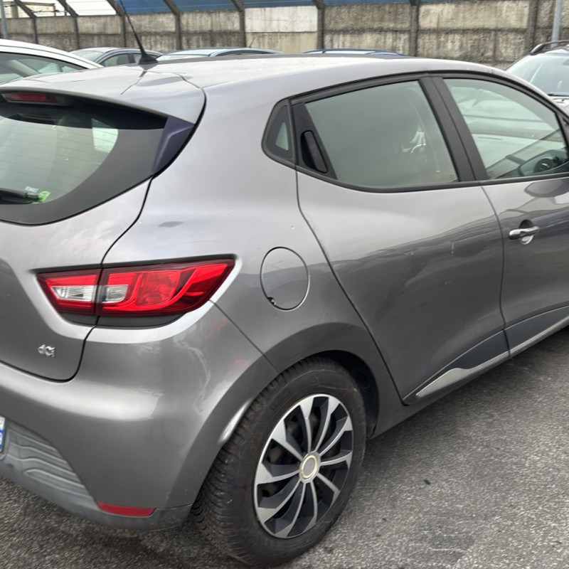 RENAULT CLIO 4 PHASE 1 1.5 DCI - 8V TURBO Photo n°3
