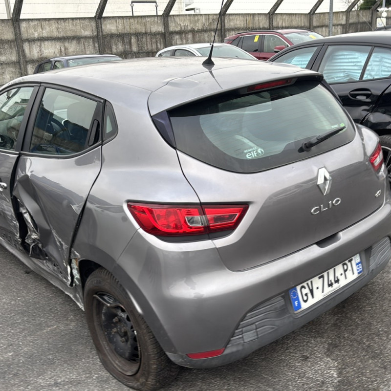 RENAULT CLIO 4 PHASE 1 1.5 DCI - 8V TURBO Photo n°4