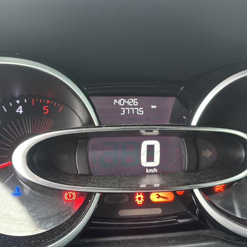 RENAULT CLIO 4 PHASE 1 1.5 DCI - 8V TURBO Photo n°14