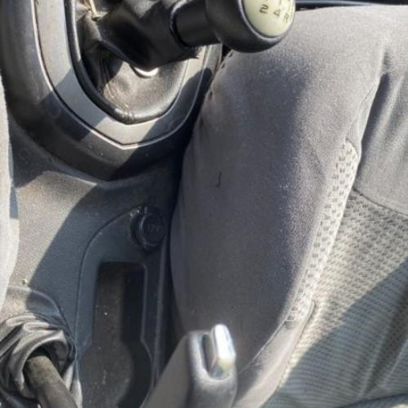 Pare boue avant gauche PEUGEOT 308 1 Photo n°8