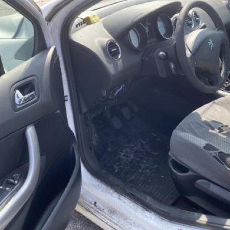 Pare boue avant gauche PEUGEOT 308 1 Photo n°9