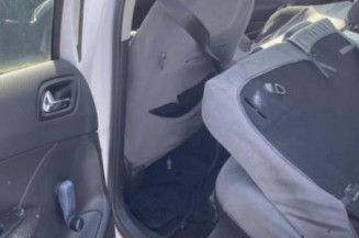 Pare boue avant gauche PEUGEOT 308 1