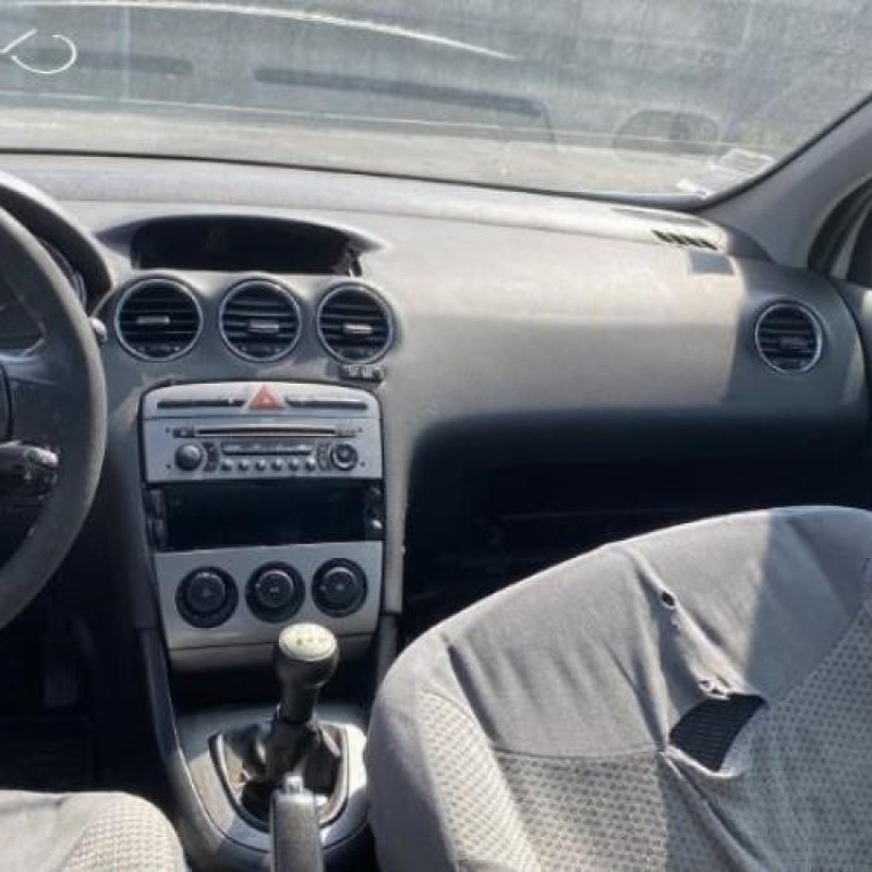 Pare boue avant gauche PEUGEOT 308 1 Photo n°16