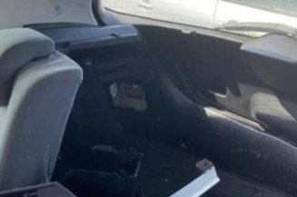 Pare boue avant gauche PEUGEOT 308 1