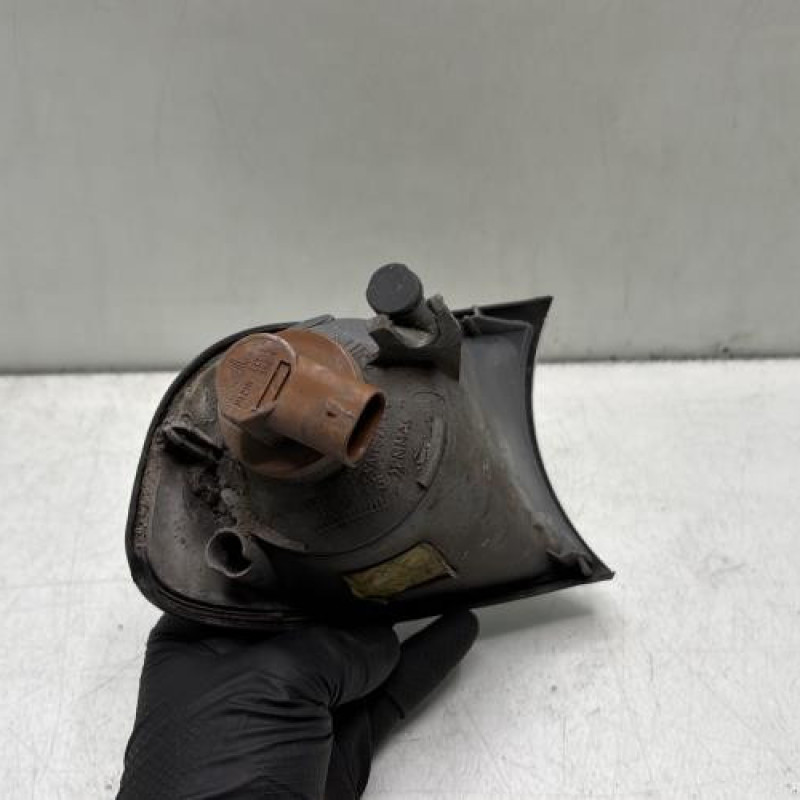 Optique avant secondaire gauche (feux)(clignotant) BMW SERIE 3 E46 Photo n°2