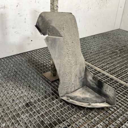 Pare boue arriere gauche PEUGEOT 206