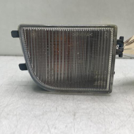 Optique avant secondaire droit (feux)(clignotant) VOLKSWAGEN PASSAT 3 Photo n°1