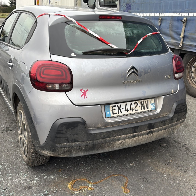 CITROEN C3 3 PHASE 1 1.6 BLUE HDI - 8V TURBO Photo n°4