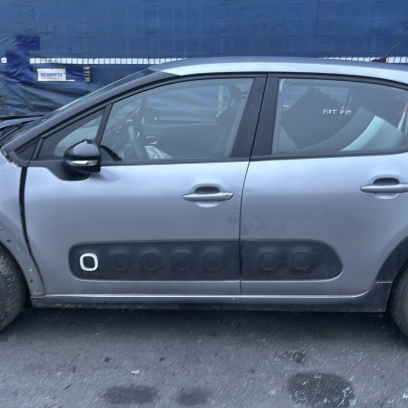 CITROEN C3 3 PHASE 1 1.6 BLUE HDI - 8V TURBO Photo n°11