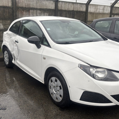 SEAT IBIZA 4 PHASE 1 1.2i - 12V