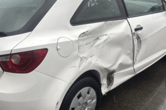 SEAT IBIZA 4 PHASE 1 1.2i - 12V