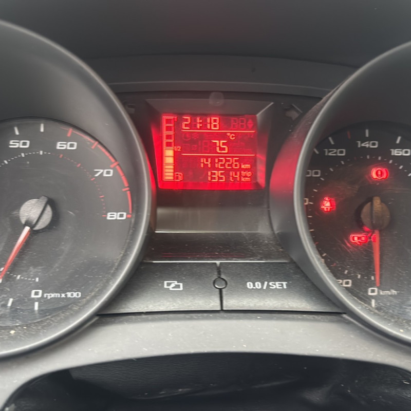 SEAT IBIZA 4 PHASE 1 1.2i - 12V Photo n°14