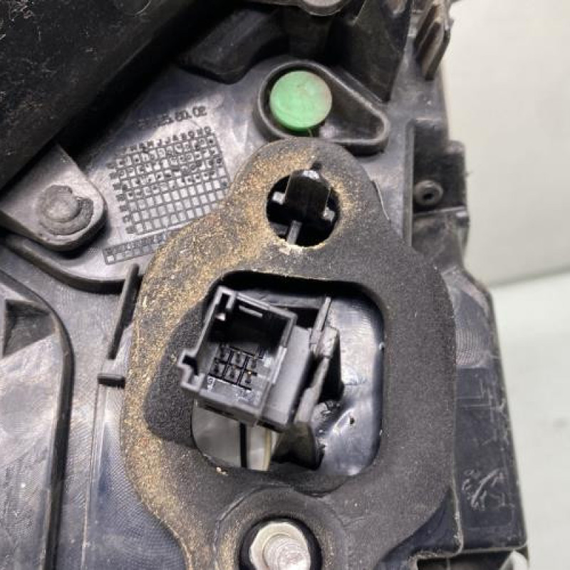 Feu arriere principal droit (feux) PEUGEOT 308 2 Photo n°3