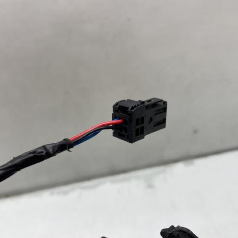 Feu arriere secondaire gauche (feux) PEUGEOT 308 2 Photo n°3