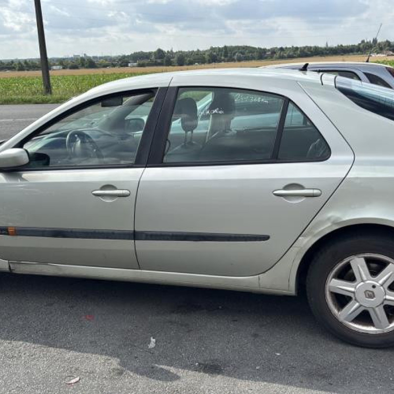 Malle/Hayon arriere RENAULT LAGUNA 2 Photo n°19