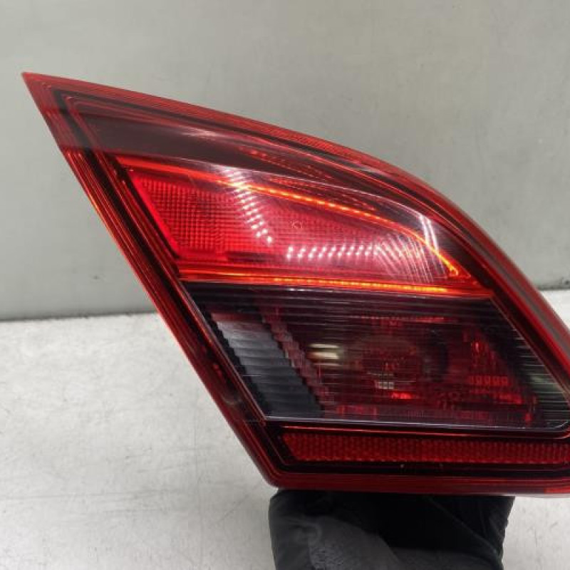 Feu arriere secondaire gauche (feux) OPEL CORSA E Photo n°1