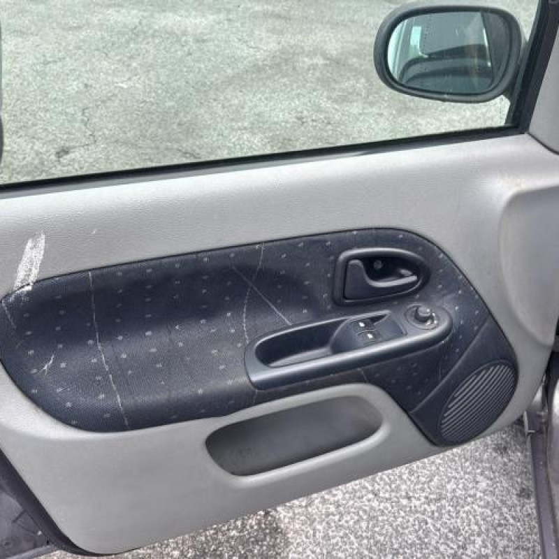 Aile avant droit RENAULT CLIO 2 Photo n°13