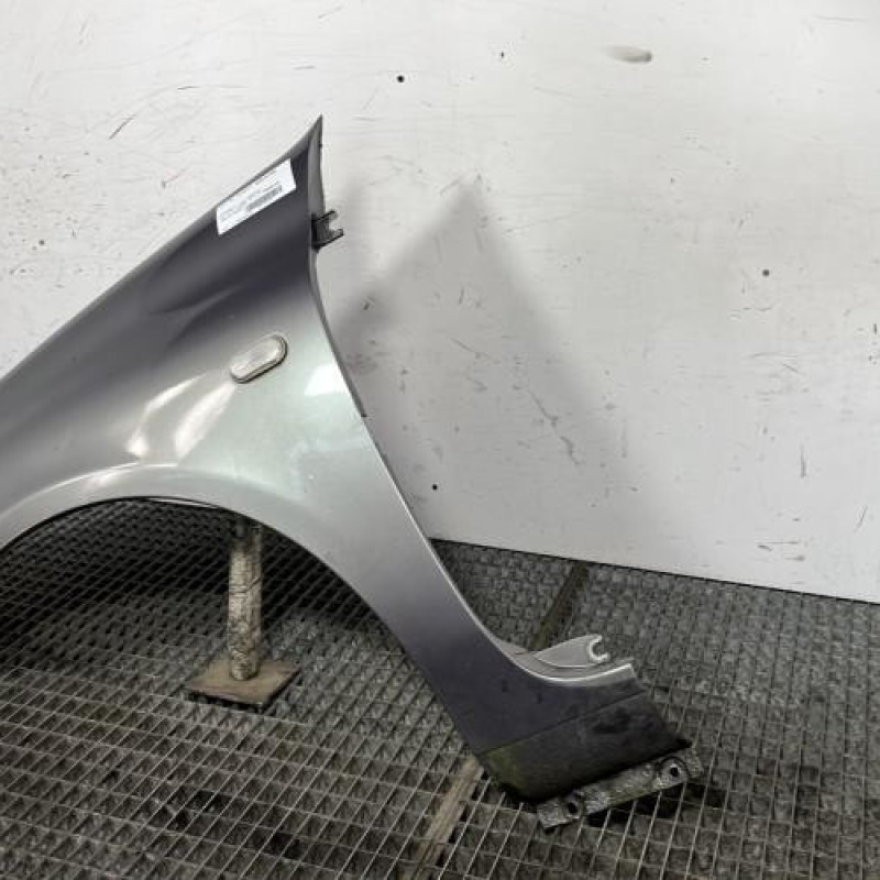 Aile avant gauche RENAULT CLIO 2 Photo n°3