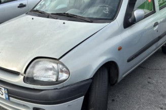 Aile avant gauche RENAULT CLIO 2