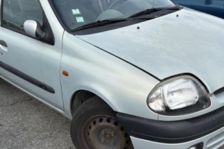 Aile avant gauche RENAULT CLIO 2