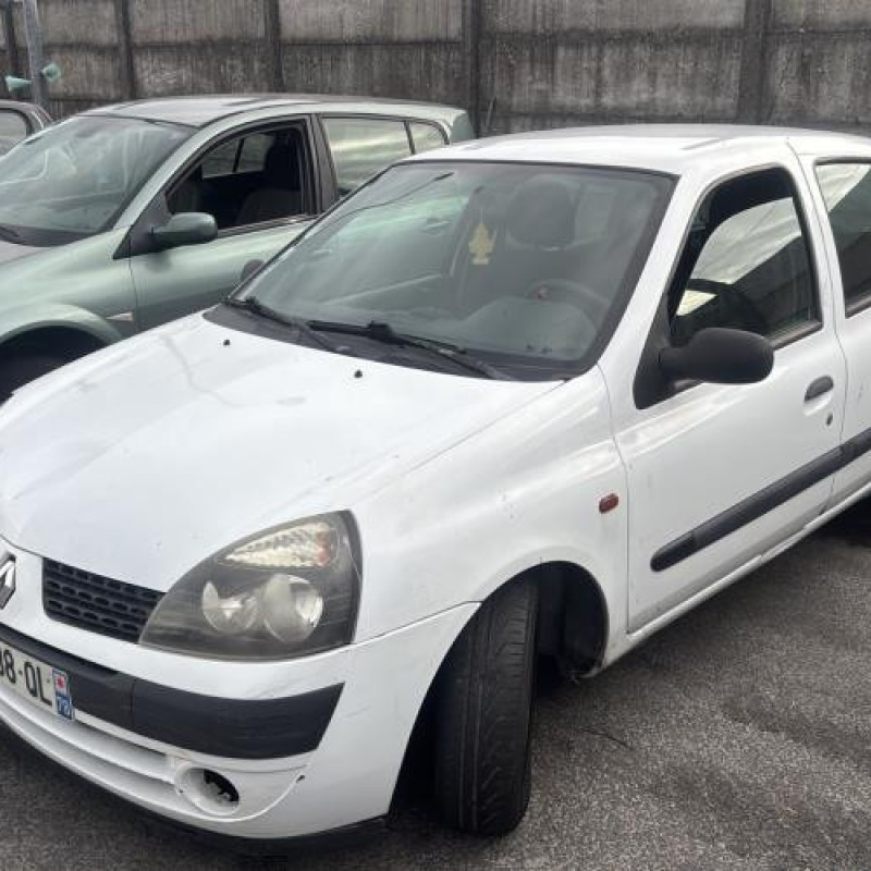 Feu arriere principal droit (feux) RENAULT CLIO 2 Photo n°5