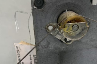 Leve vitre mecanique arriere gauche DACIA DUSTER 1