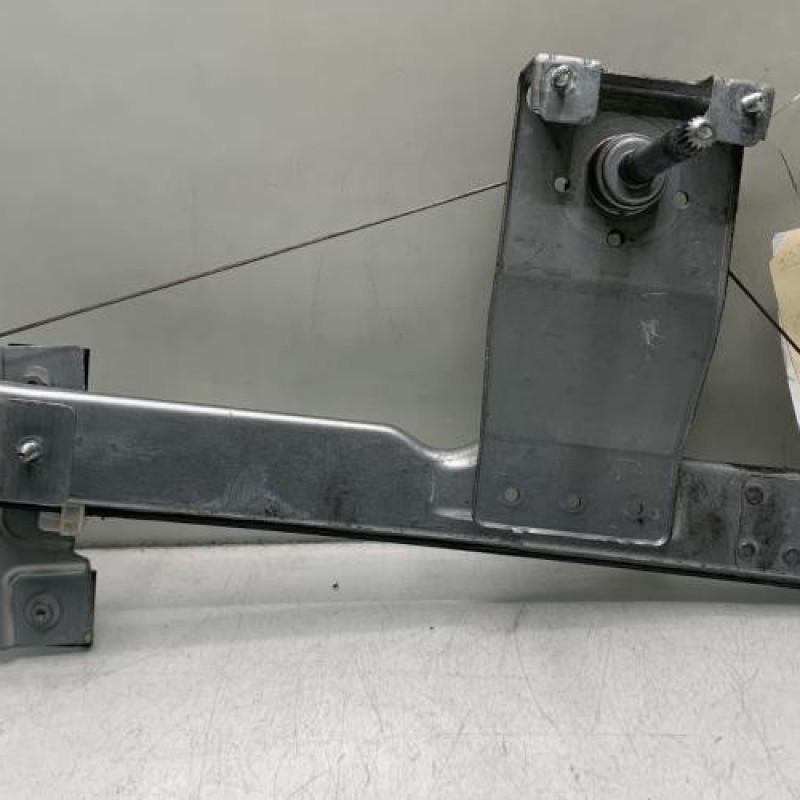 Leve vitre mecanique arriere gauche DACIA DUSTER 1 Photo n°6