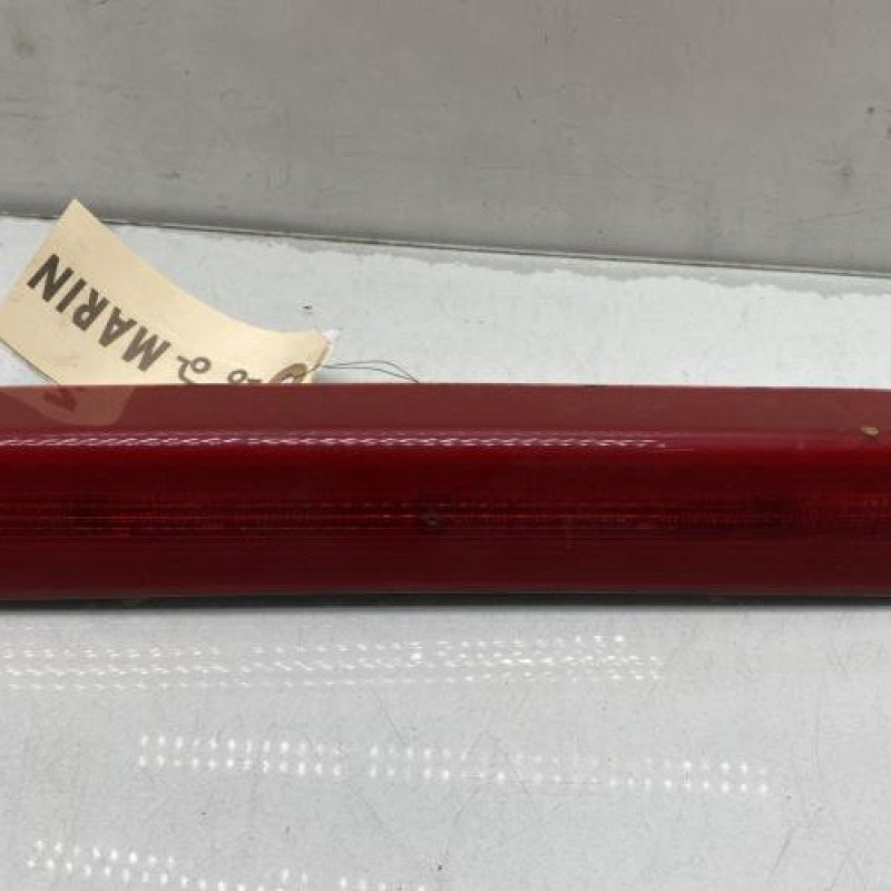 Feu arriere stop central RENAULT SCENIC 3 Photo n°1