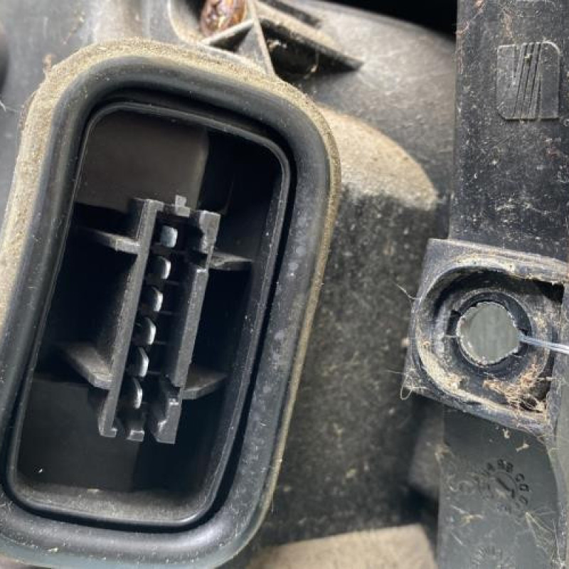 Feu arriere principal droit (feux) VOLKSWAGEN LUPO Photo n°3