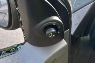 Feu arriere principal droit (feux) FORD FUSION