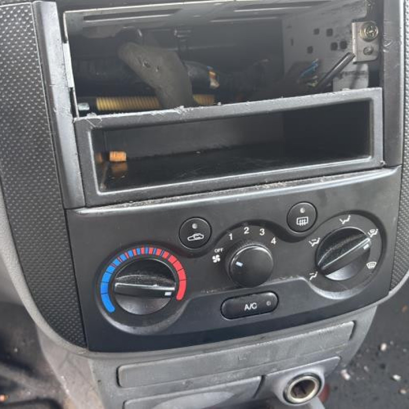 Feu arriere principal droit (feux) DAEWOO KALOS Photo n°18