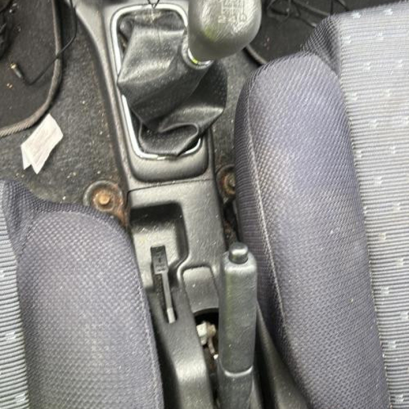 Moteur DAIHATSU SIRION 1 Photo n°17