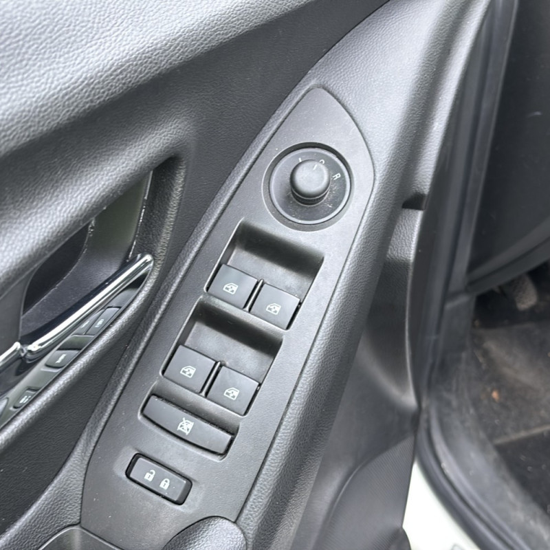 CHEVROLET TRAX 1.4i - 16V TURBO 4X4 Photo n°11