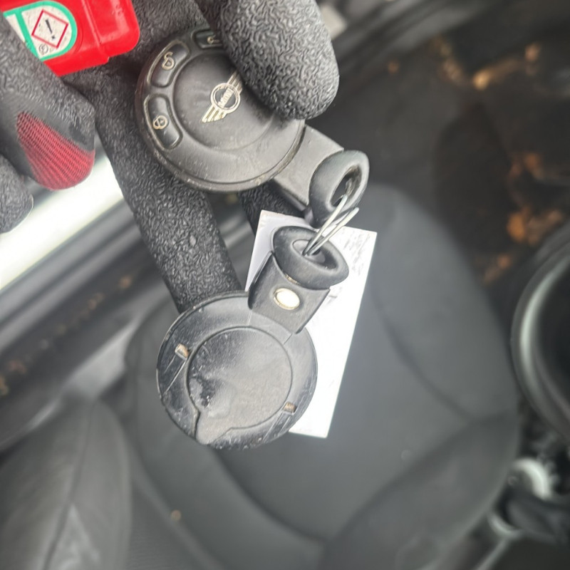 MINI MINI 2 R55 CLUBMAN PHASE 1 BREAK 1.6D - 16V TURBO COOPER D Photo n°19