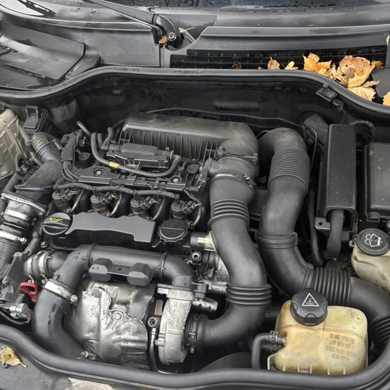 MINI MINI 2 R55 CLUBMAN PHASE 1 BREAK 1.6D - 16V TURBO COOPER D Photo n°21