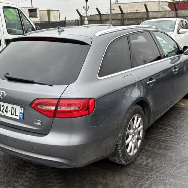 Commande autoradio AUDI A4 3 Photo n°7