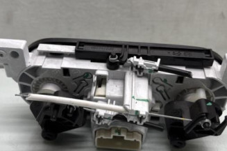 Commande chauffage DACIA SANDERO 2