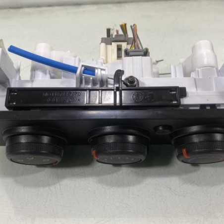 Commande chauffage DACIA SANDERO 3 Photo n°1