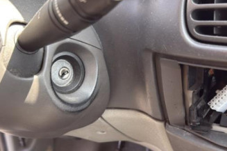 Aile avant droit RENAULT SCENIC 1