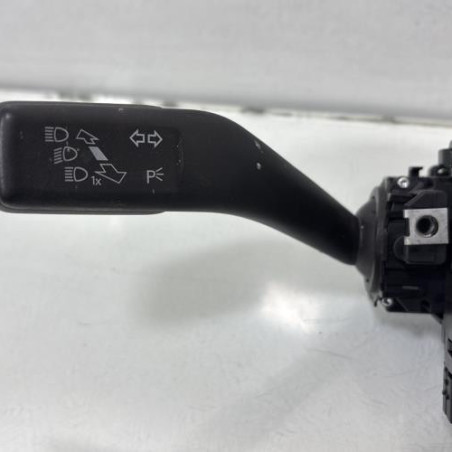 Com (Bloc Contacteur Tournant+Commodo Essuie Glace+Commodo Phare) VOLKSWAGEN GOLF 6