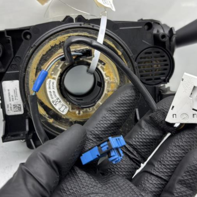 Com (Bloc Contacteur Tournant+Commodo Essuie Glace+Commodo Phare) PEUGEOT 3008 1 Photo n°2