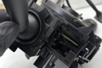 Com (Bloc Contacteur Tournant+Commodo Essuie Glace+Commodo Phare) PEUGEOT 3008 1