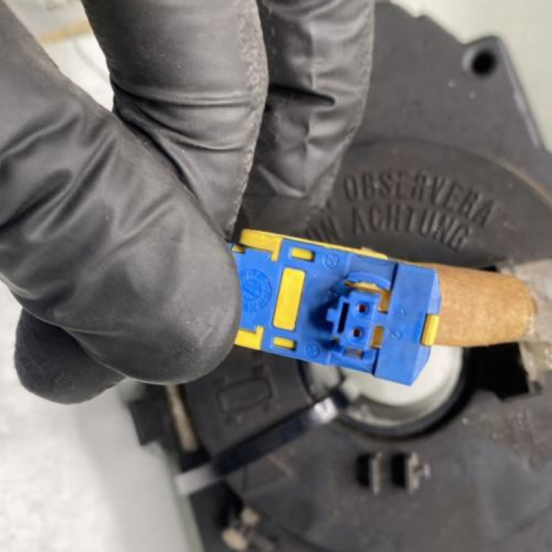 Com (Bloc Contacteur Tournant+Commodo Essuie Glace+Commodo Phare) PEUGEOT 206+ Photo n°3