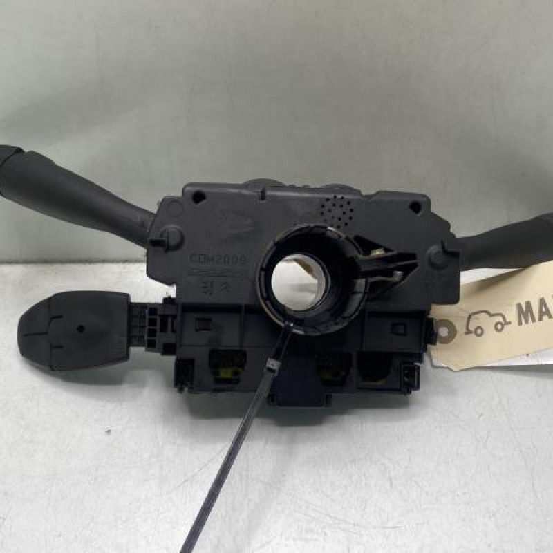 Com (Bloc Contacteur Tournant+Commodo Essuie Glace+Commodo Phare) PEUGEOT 206+ Photo n°4