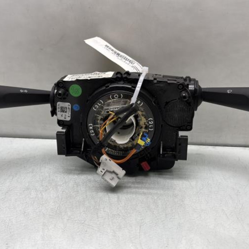 Com (Bloc Contacteur Tournant+Commodo Essuie Glace+Commodo Phare) PEUGEOT 308 2 Photo n°1