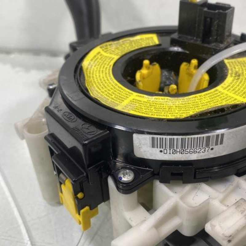 Com (Bloc Contacteur Tournant+Commodo Essuie Glace+Commodo Phare) HYUNDAI TUCSON 1 Photo n°3