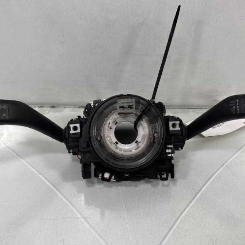 Com (Bloc Contacteur Tournant+Commodo Essuie Glace+Commodo Phare) VOLKSWAGEN GOLF 6 Photo n°1