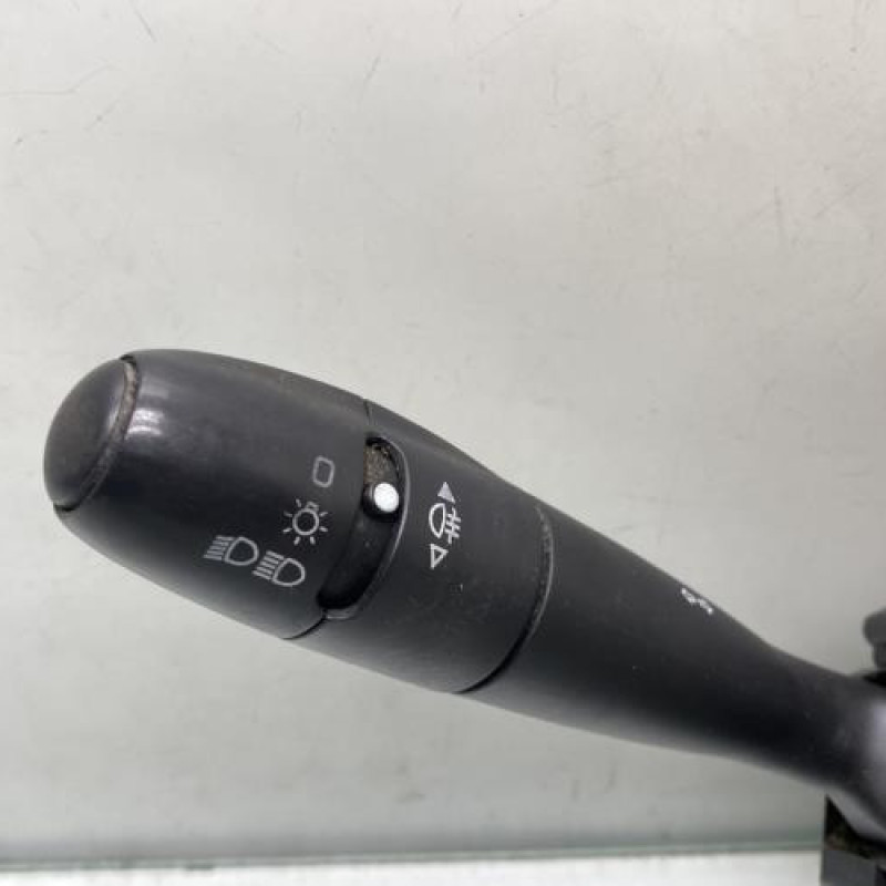 Com (Bloc Contacteur Tournant+Commodo Essuie Glace+Commodo Phare) PEUGEOT PARTNER 2 Photo n°3