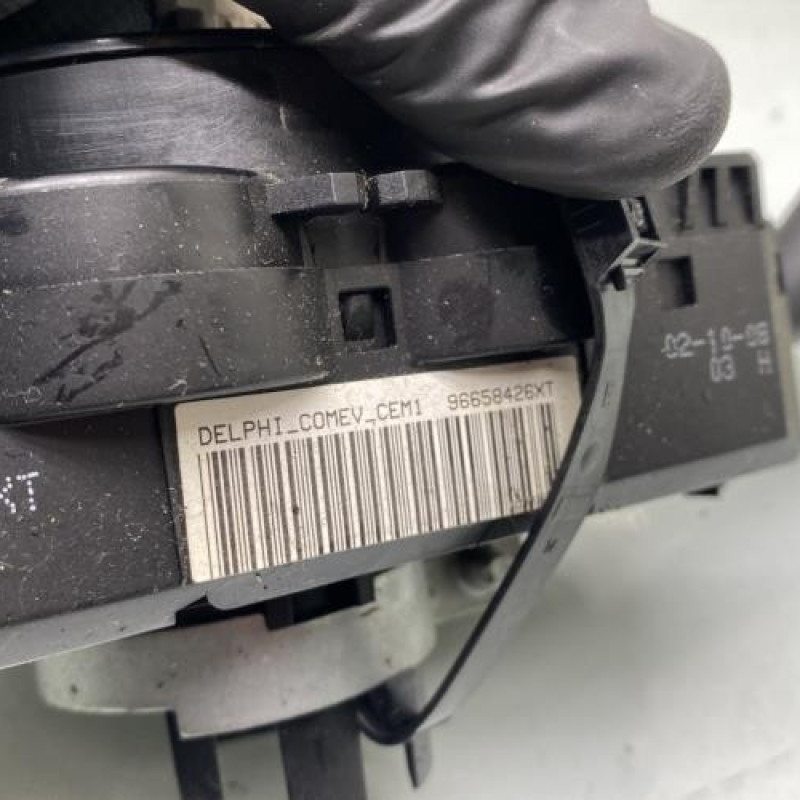 Com (Bloc Contacteur Tournant+Commodo Essuie Glace+Commodo Phare) PEUGEOT PARTNER 2 Photo n°5