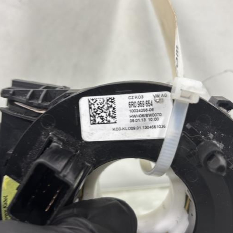 Com (Bloc Contacteur Tournant+Commodo Essuie Glace+Commodo Phare) VOLKSWAGEN POLO 5 Photo n°3